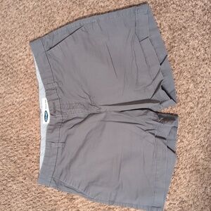 Old Navy Women's Gray Chino Shorts